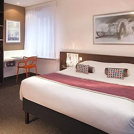 Le Bugatti Hotel 3*